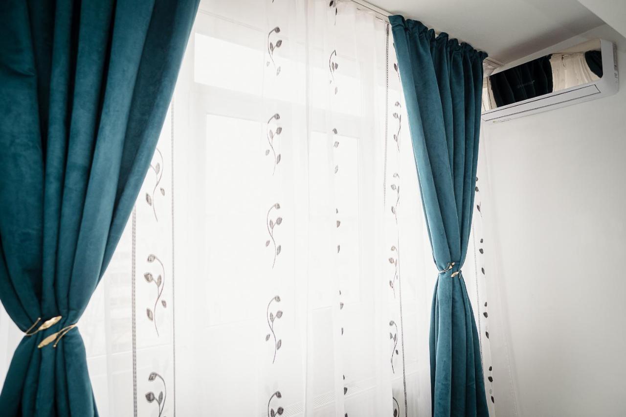Blue House For 4 Guests With Netflix And Disney Iasi Ngoại thất bức ảnh